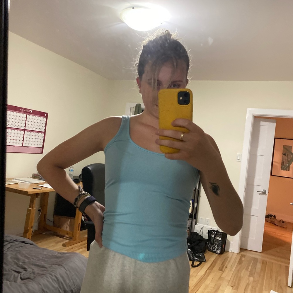 LULULEMON TANK - Picture 5 of 5